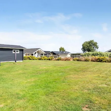 Anemonevej Sjolund I בית נופש Sjolund