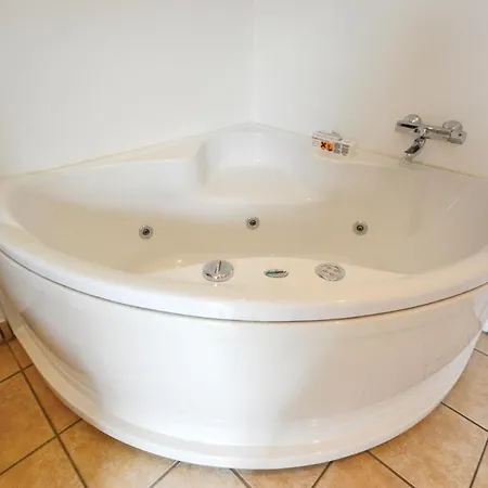 度假居 Pet Friendly Home In Sjolund With Sauna Sjolund