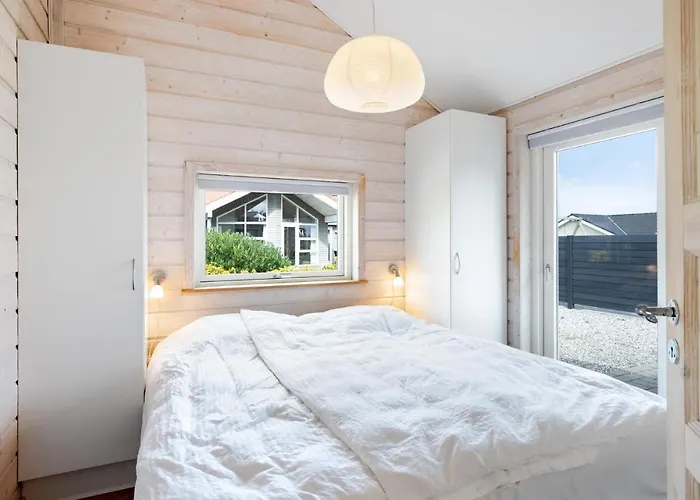 Dom wakacyjny Anemonevej I *